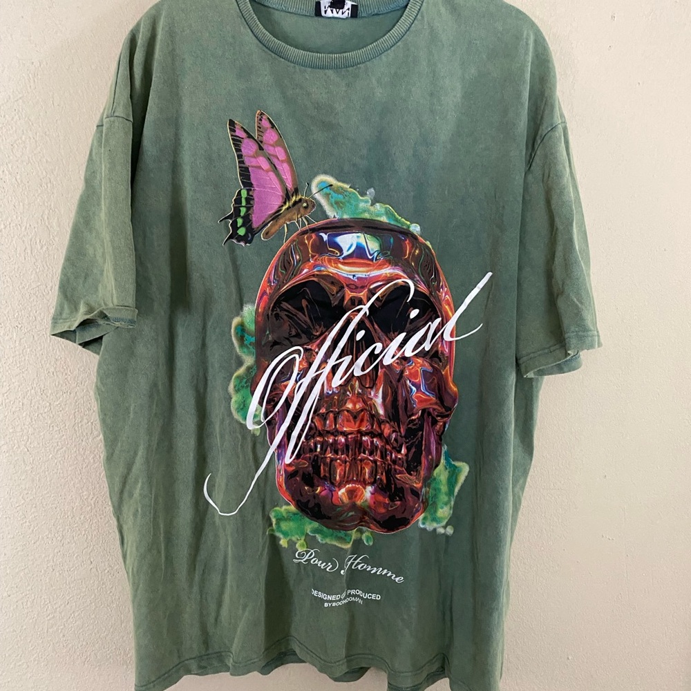 Green revolve T-Shirt